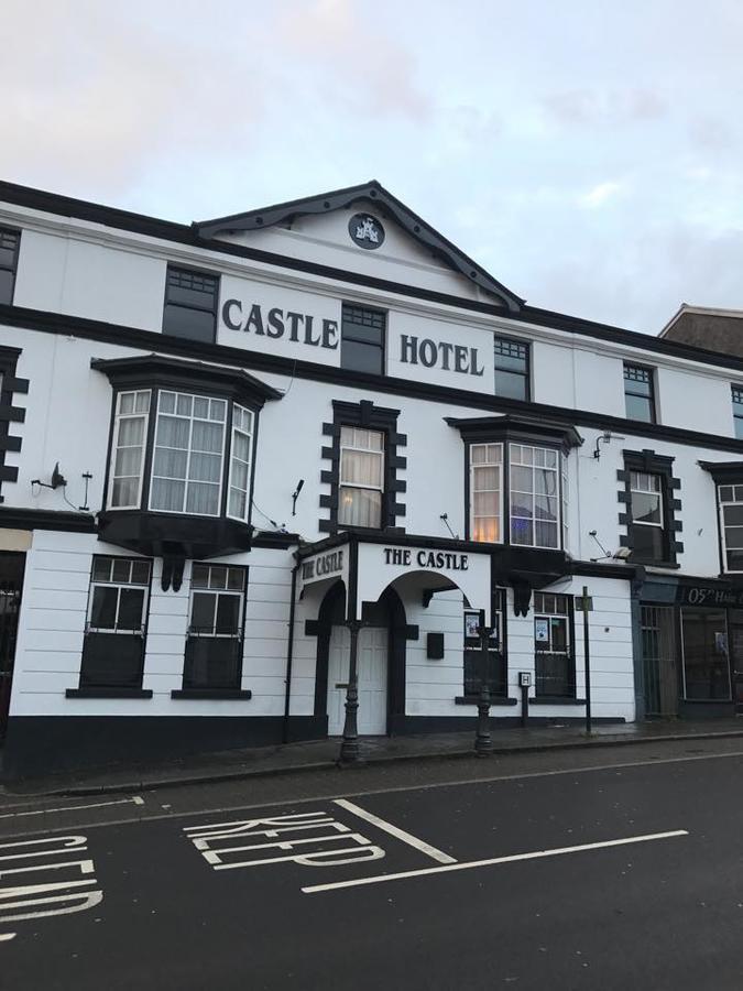 The Castle Lodge Tredegar Exteriör bild